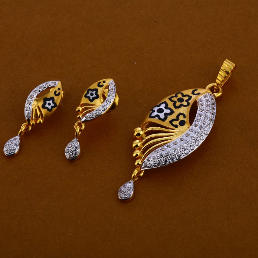 22KT Gold Gorgeous Ladies Pendant Set FPS254
