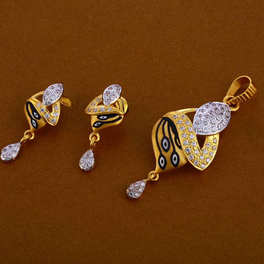 916 Gold CZ Hallmark Delicate Ladies Pendant Set FPS262