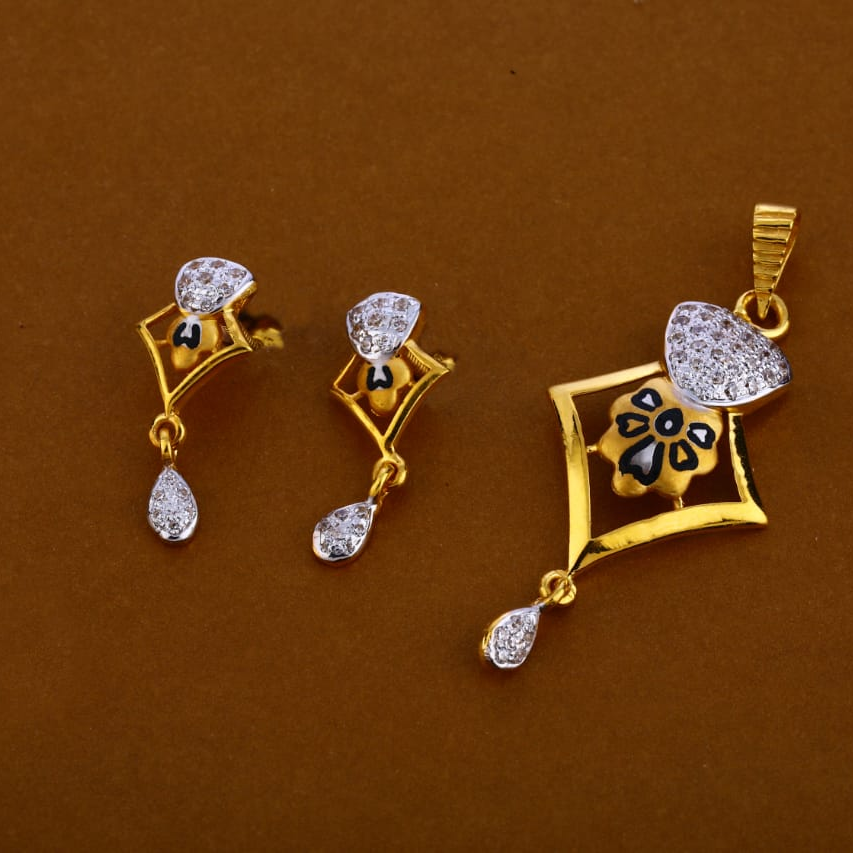 916 Gold CZ Stylish Ladies Pendant Set FPS265