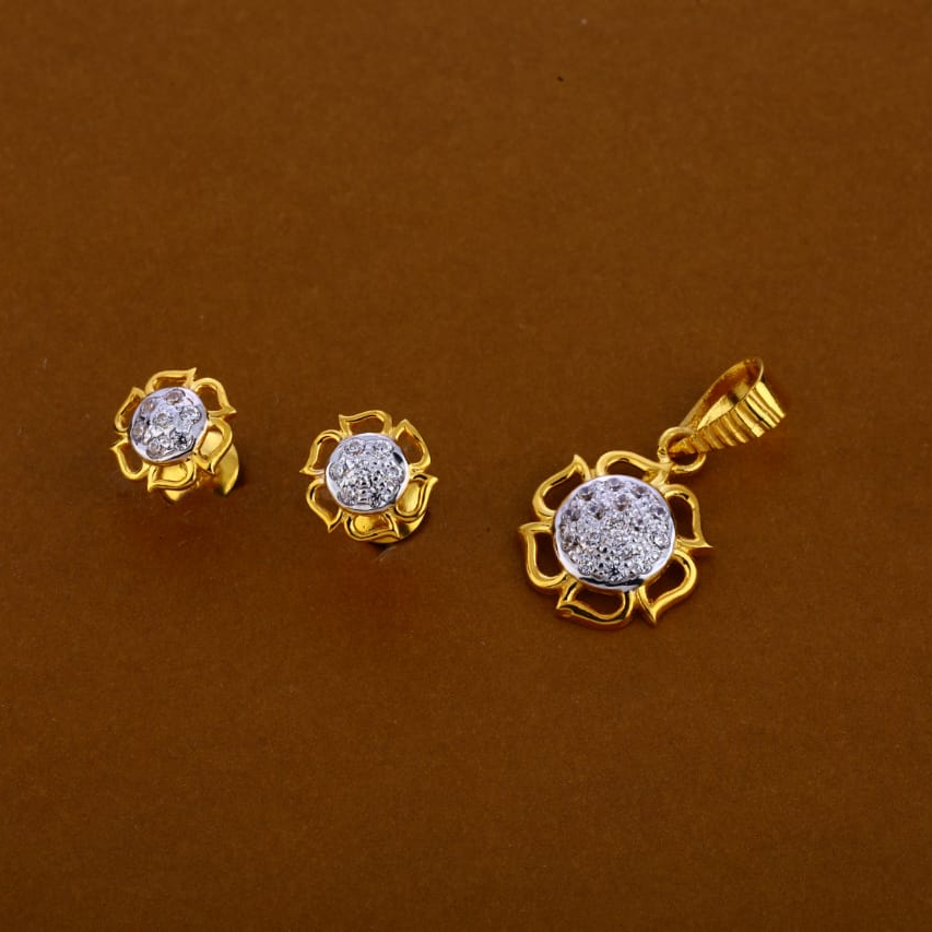 916 Gold CZ Exclusive Ladies Pendant Set FPS267