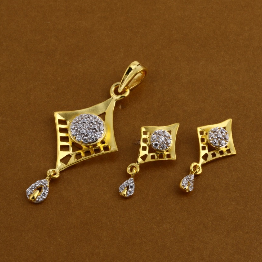 916 Gold Gorgeous Ladies Pendant Set FPS328