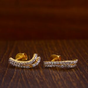 916 Gold CZ Hallmark Gorgeous Ladies Tops Earrings LTE24