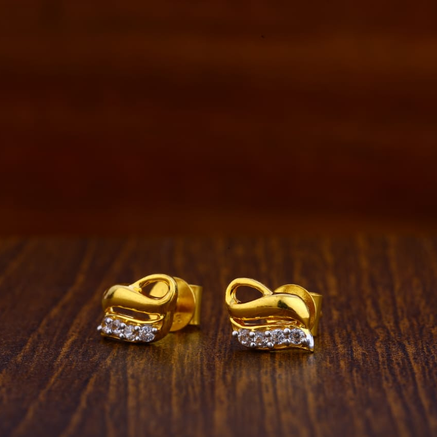 916 Gold Hallmark Gorgeous Ladies Tops Earrings LTE34