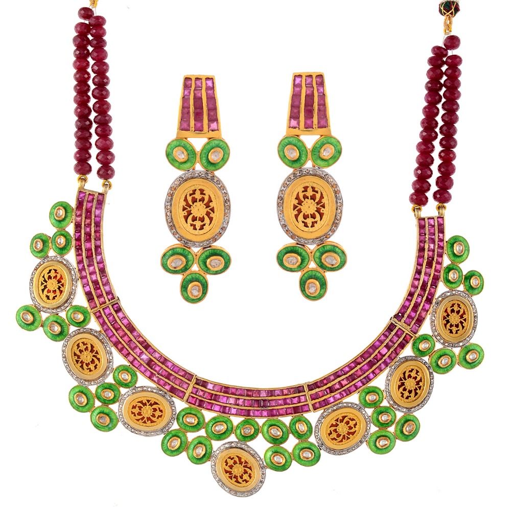 SOZO  NECKLACE