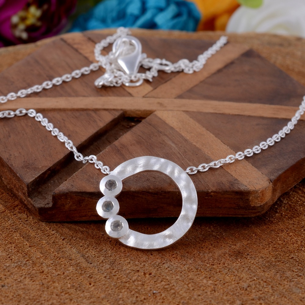 925 Silver Fancy pendant set