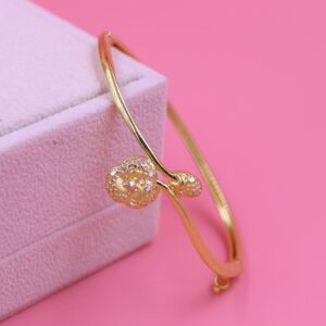 Rose flower bracelet