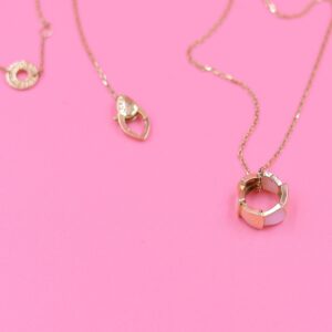 Delicate fancy chain