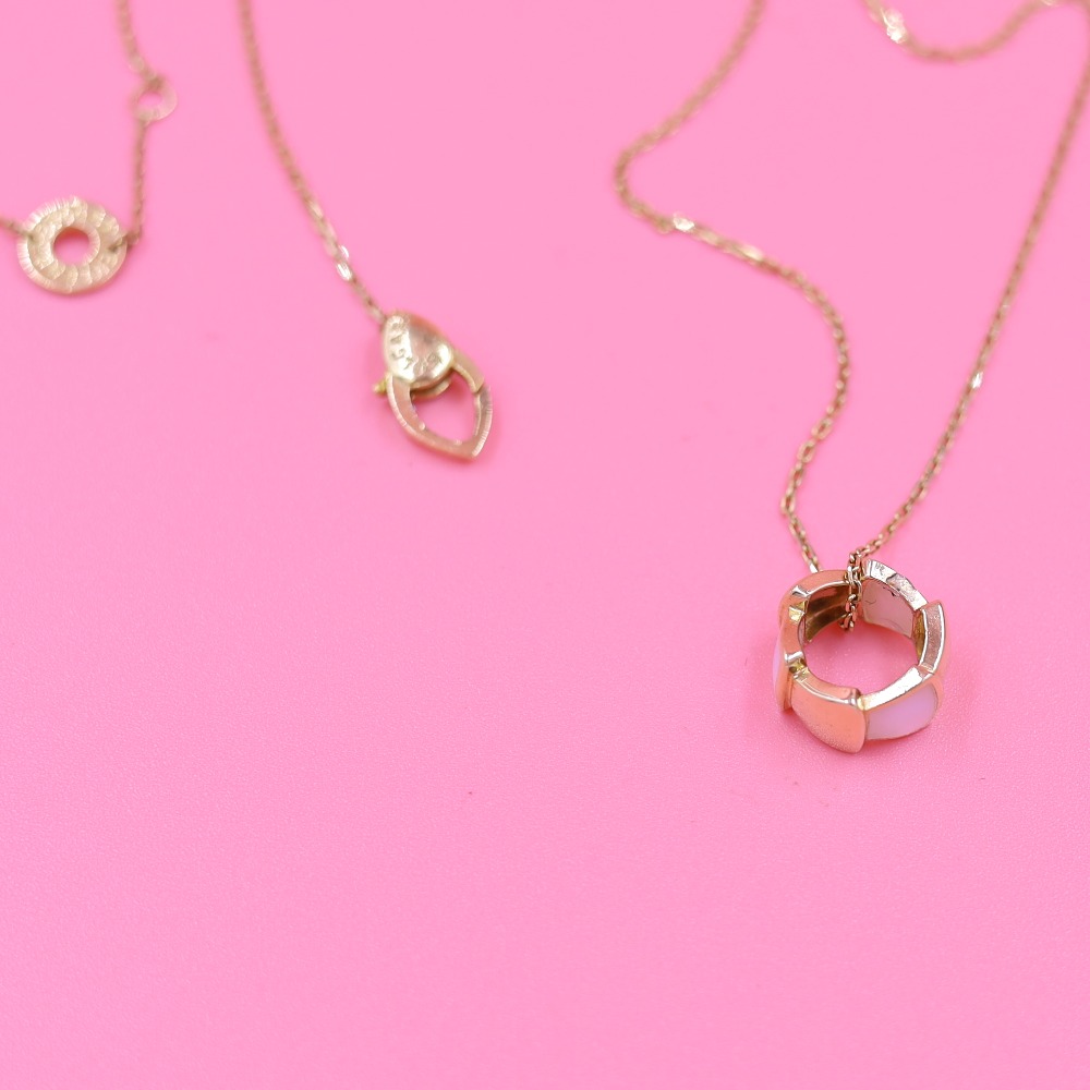 Delicate fancy chain