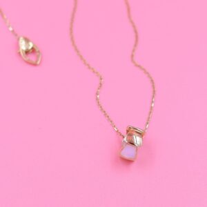Delicate fancy chain