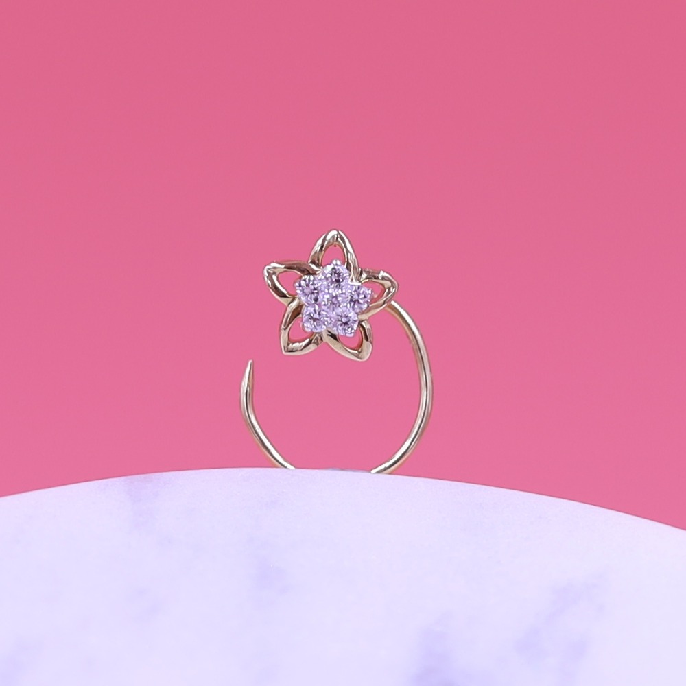 Star shape diamond nosepin
