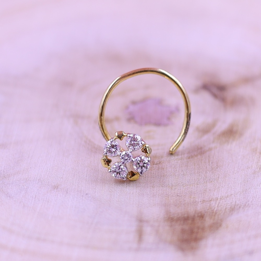 Round shape five diamond nosepin