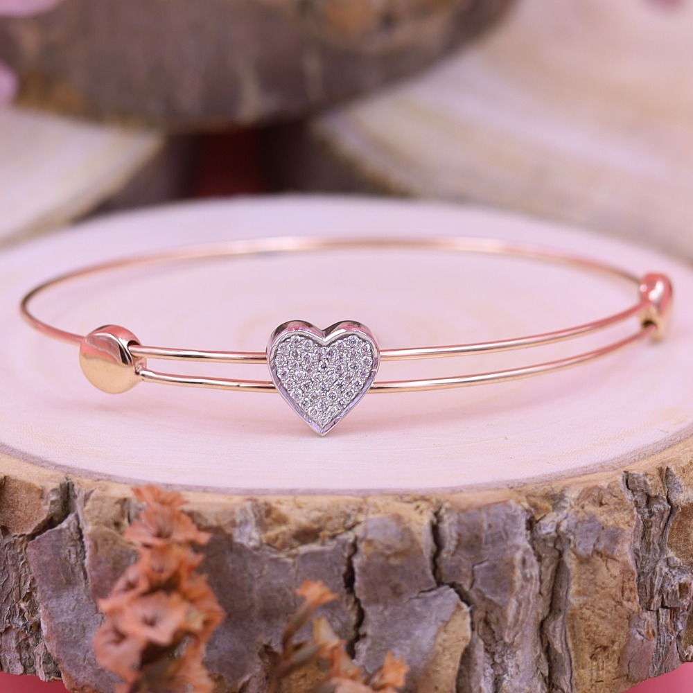 Movable heart shape Diamond bracelet