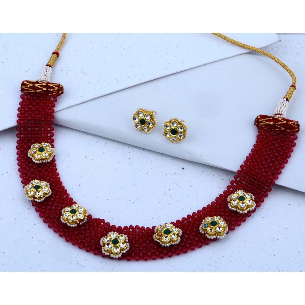 916 gold Hallmark Floral Design Necklace Set
