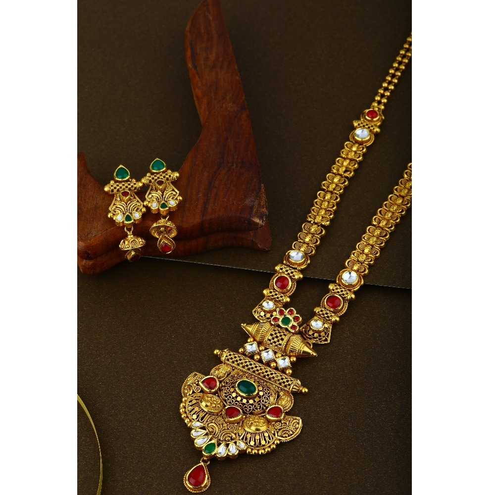 916 Hallmark Gold Premium Antique long necklace set