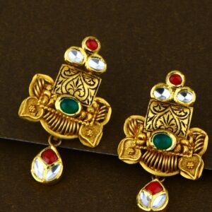 916 Elegant Kundan Bridal Gold Necklace Set