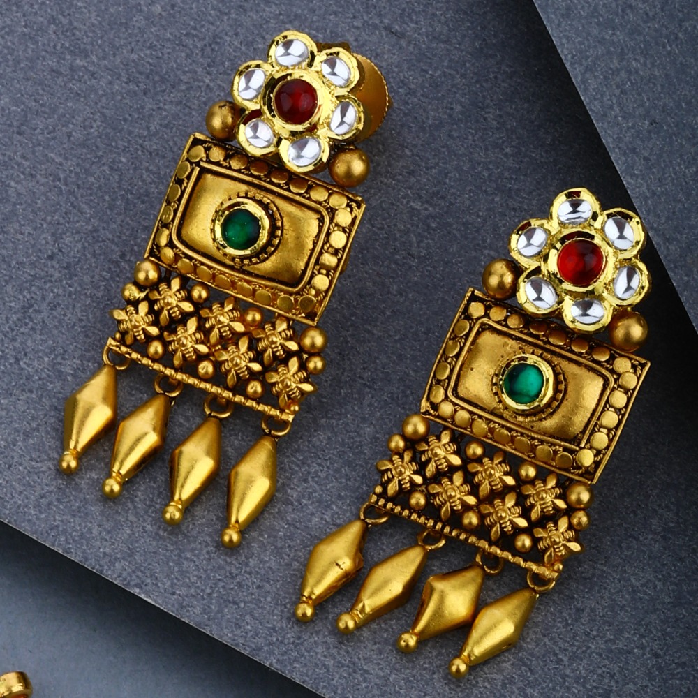22KT Gold Antique Jadtar Necklace Set - Image 2