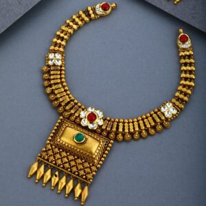 22KT Gold Antique Jadtar Necklace Set