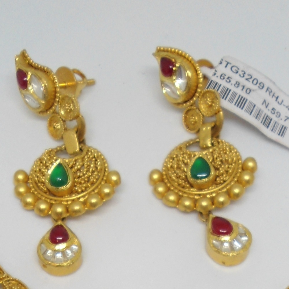 916 Gold Antique Kundan Bridal Necklace Set RHJ-4947 - Image 3