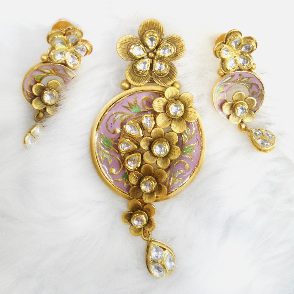 916 Gold Antique Flower Design Pendant Set RHJ-5601