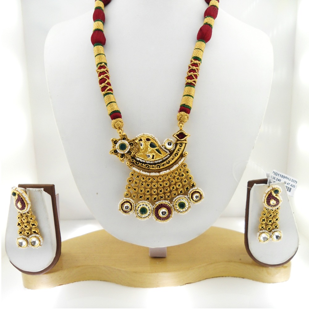 22KT Gold Antique Bridal Necklace Set RHJ-3379