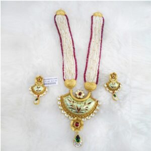 Gold Antique Jadtar Necklace Set RHJ 5290