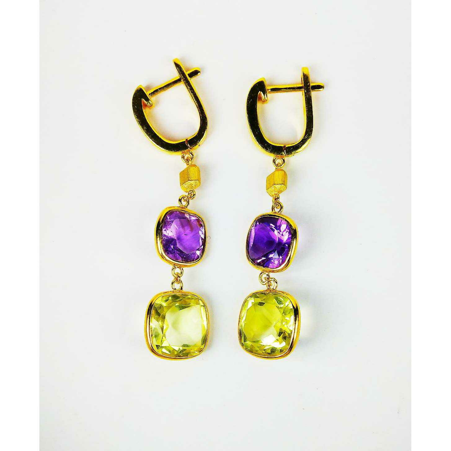 Fancy 925 silver ladies earrings