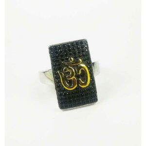 Fancy 925 Silver Gents Ring With Om Shape