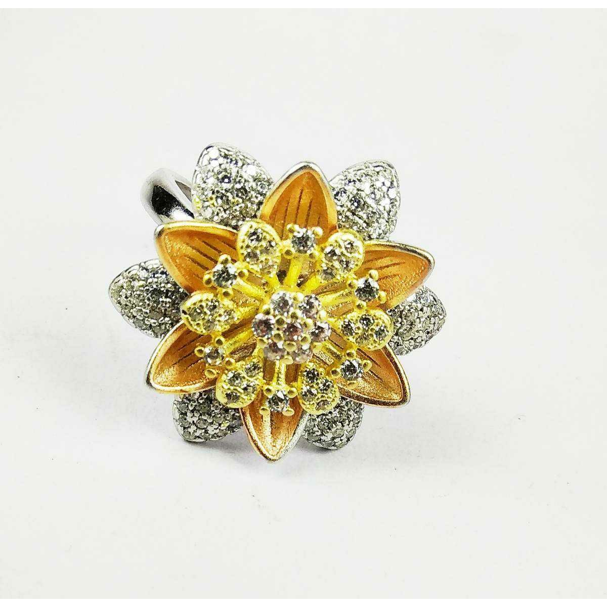 Fancy Designer 925 Ladies Ring With Beautiful Flower
