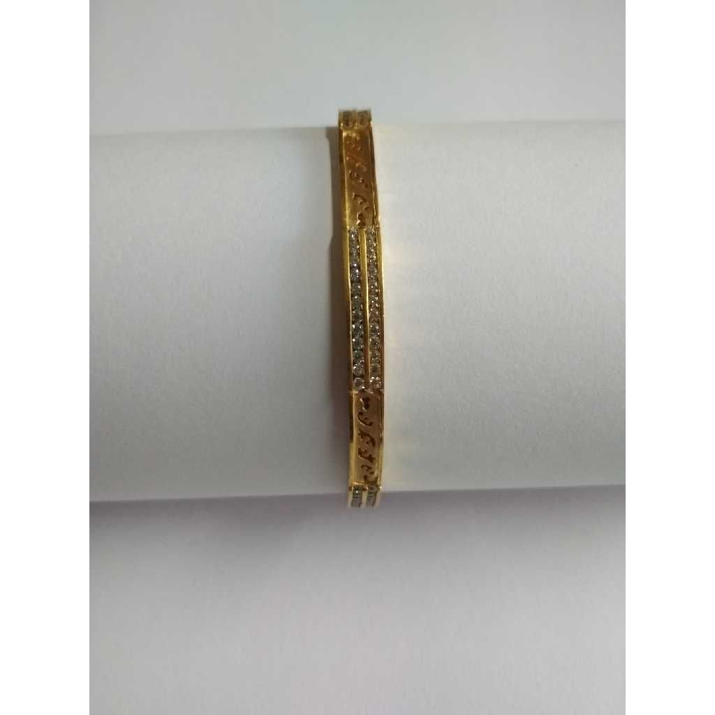 22K / 916 Gold Round Natural Diamond Italian Bangles - Image 3