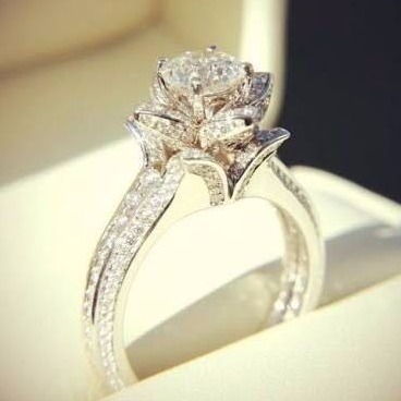 Designer Diamond Rings - Image 9