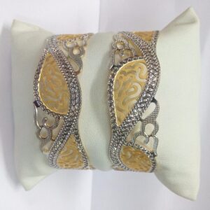 Bangle / Kada