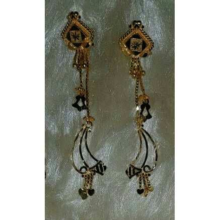 18KT Gold Ladies Designer Soi Dora Earrings