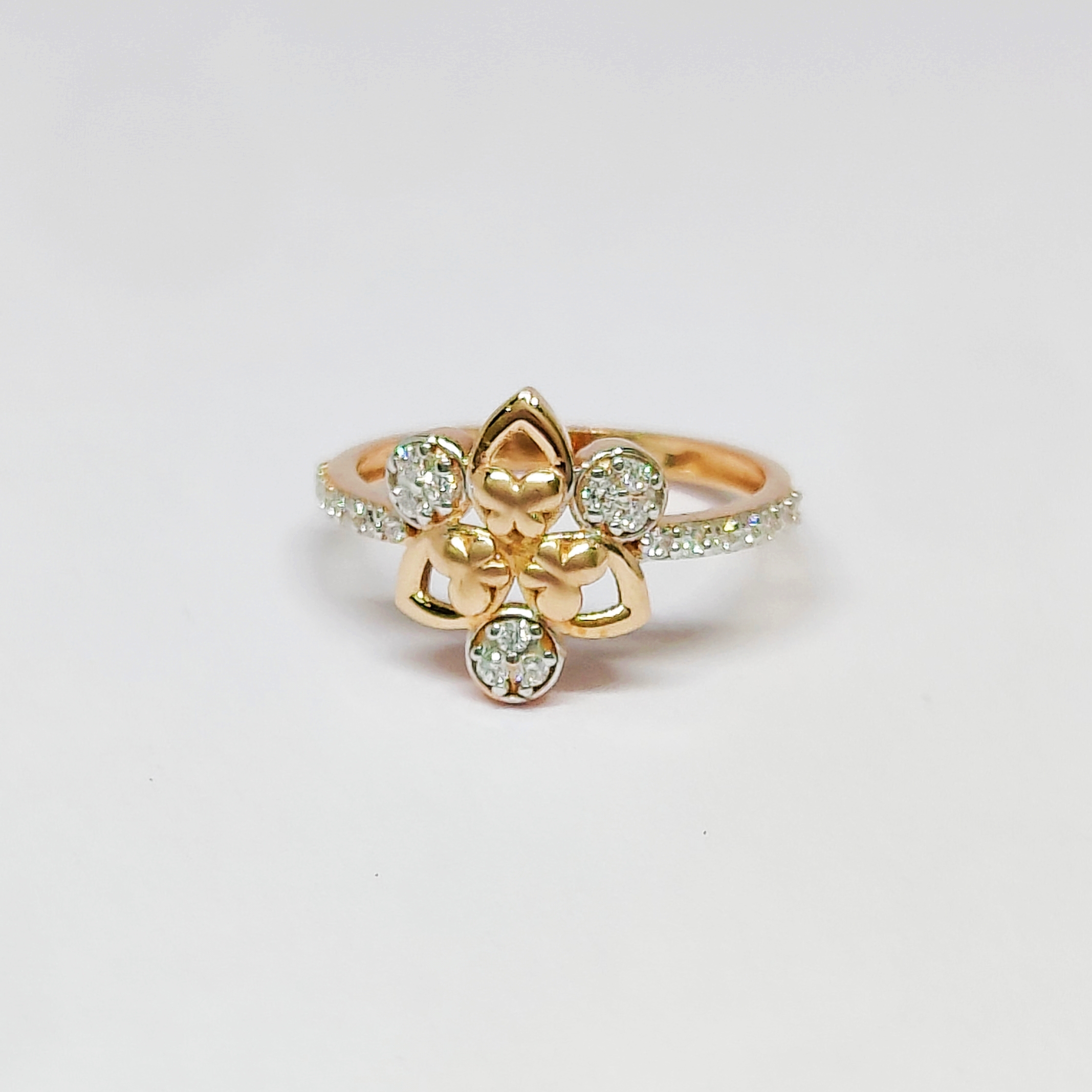 18KT Rose Gold Elegant Ring KOR41