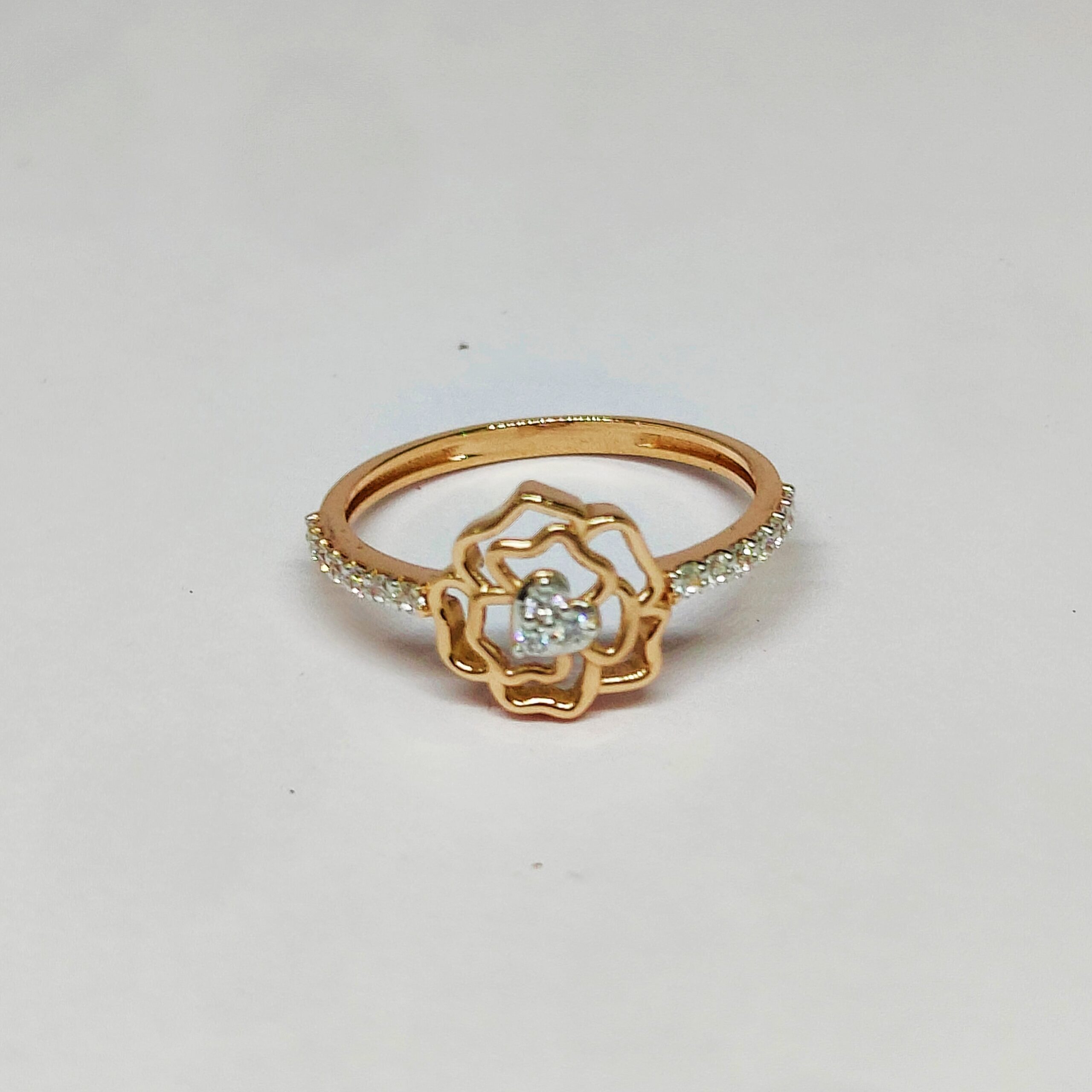 18KT Rose Gold Fancy Ring KOR37