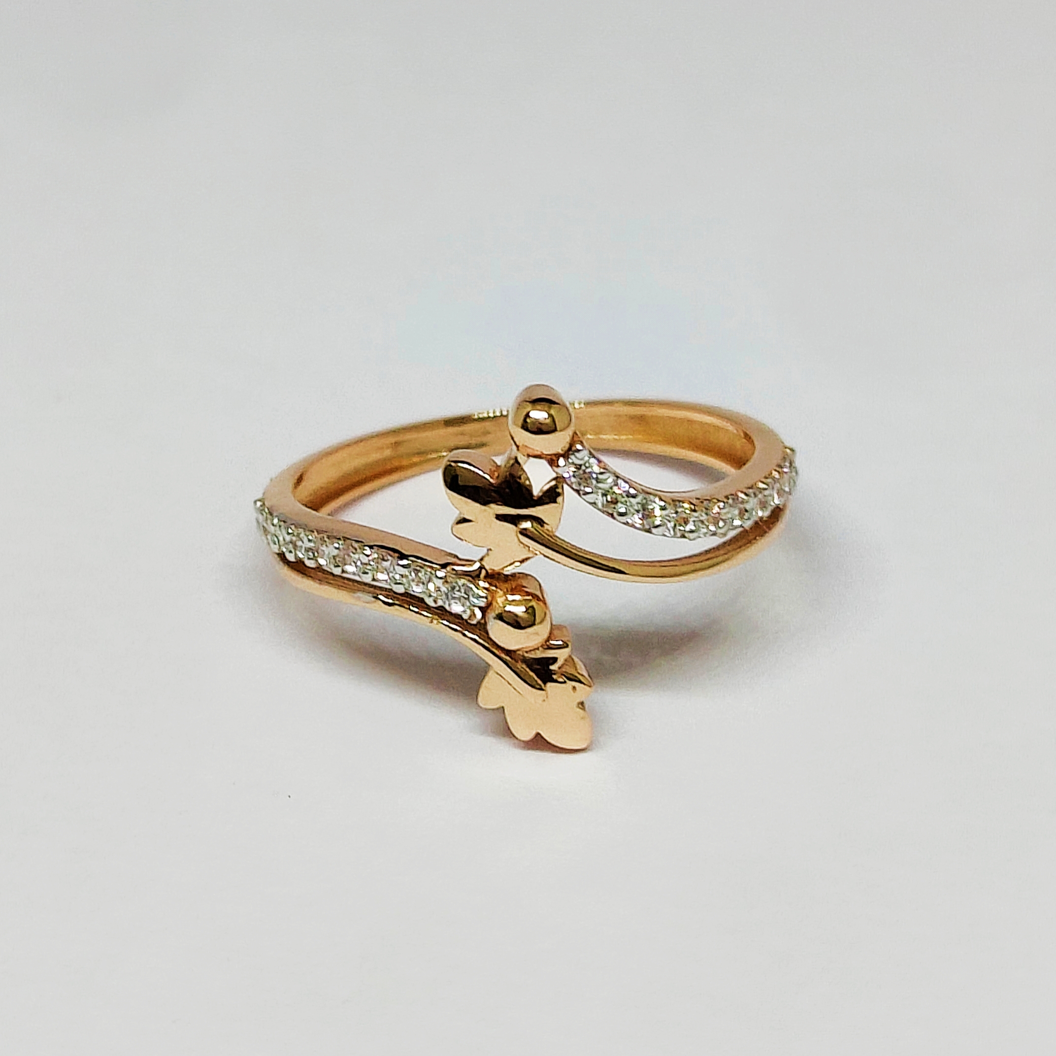 18KT Rose Gold Unique Ring KOR19