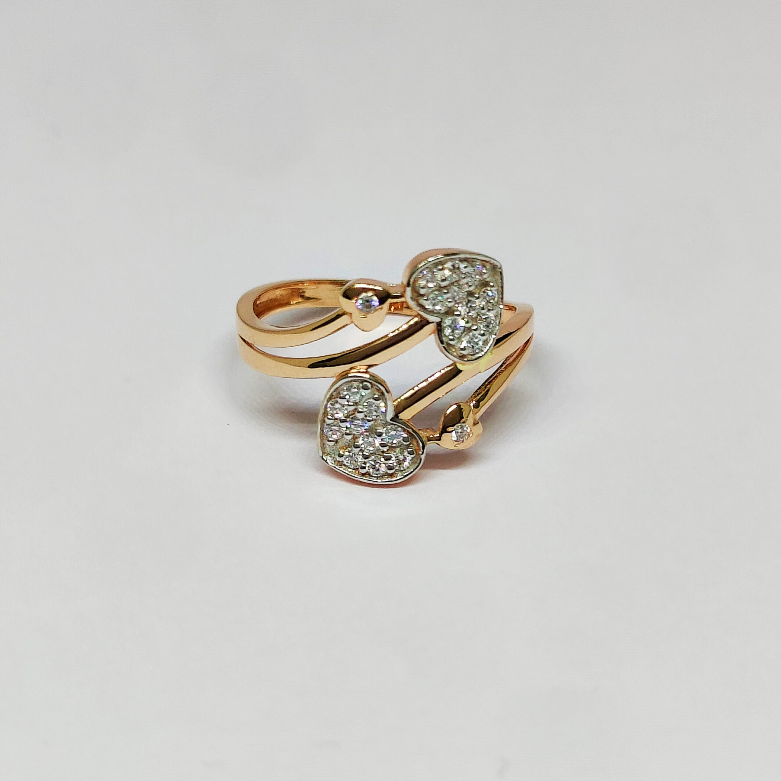18KT Rose Gold Stunning Ring KOR16