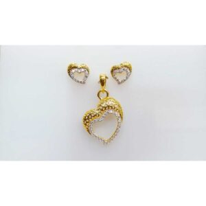 916 Gold Heart Shape CZ Pendant