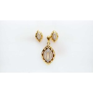 916 Gold Cut Out Ladies Pendant Set