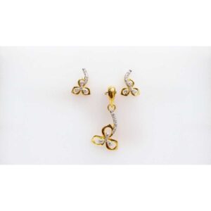 Flower Shape 916 Gold Ladies Pendant Set