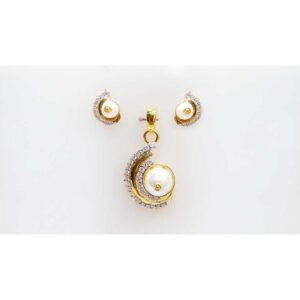 Stylish 916 Gold Pearl Pendant Set