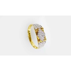 916 Gold Stylish Gents CZ Ring
