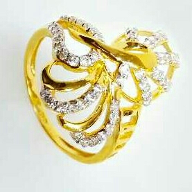 22KT Gold Ladies Ring