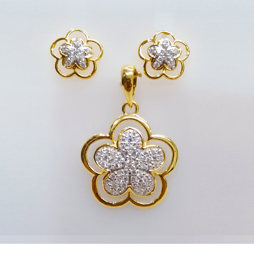 Fancy Designer Pendant set