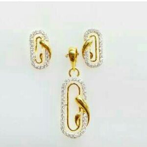 22KT Gold Fancy Pendant Set