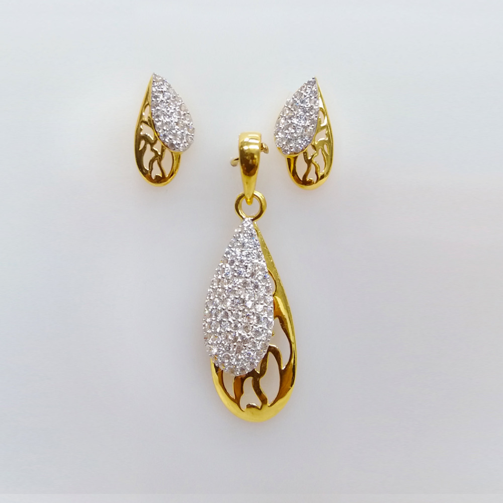 22KT Gold Fancy Pendant Set