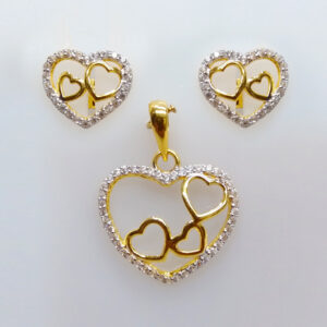 22KT Gold Designer Pendant Set