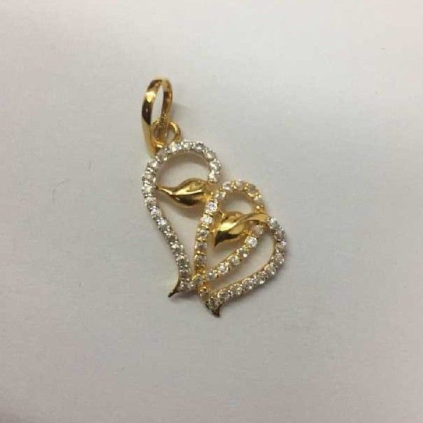22K / 916 Gold Ladies Indian CZ Stylish Heart Pendants