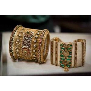 916 Gold Classic Jadtar Charming Bangles