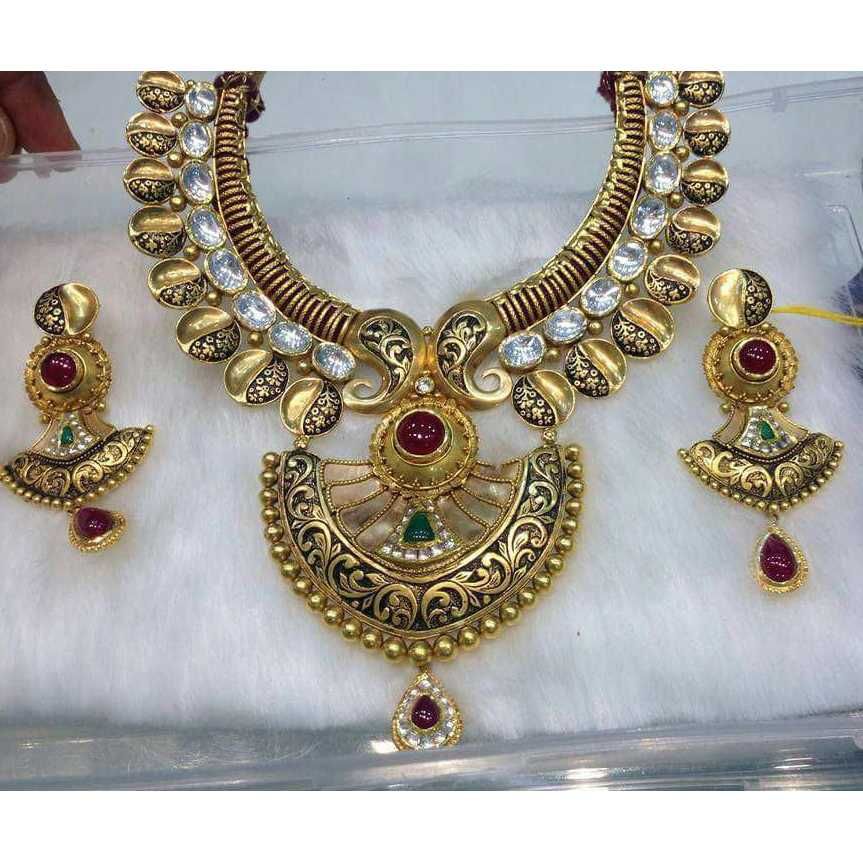 22K / 916 Gold Jadtar Classic Special Necklace Set