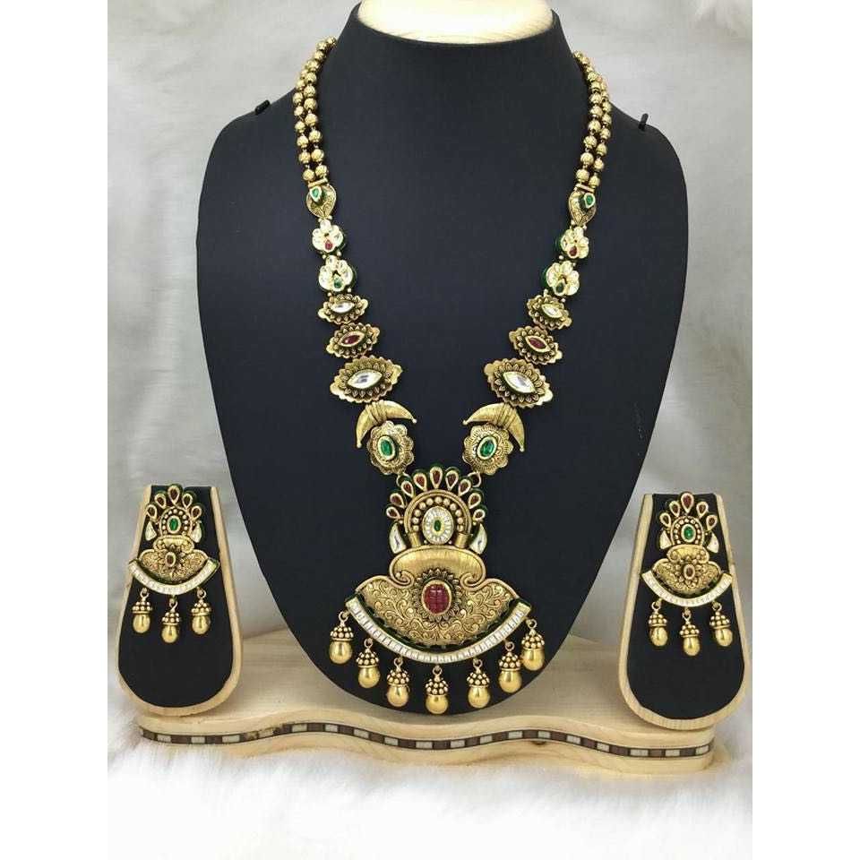 22K / 916 Gold Jadtar Classic Special Necklace Set